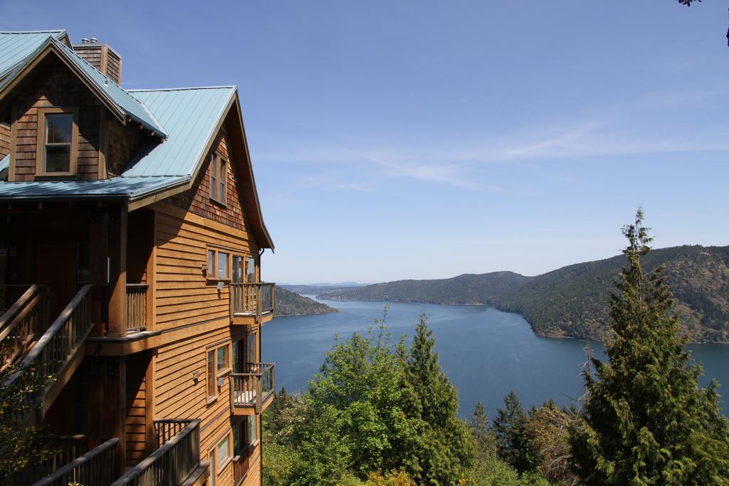 Moon Water Lodge Malahat Zewnętrze zdjęcie