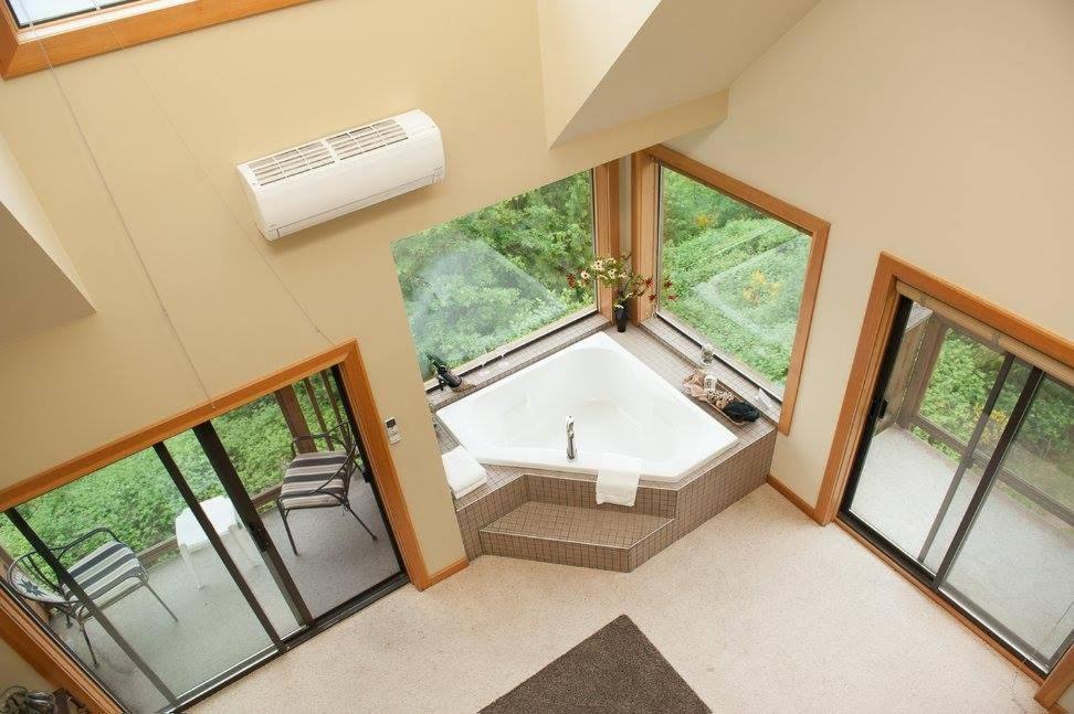Moon Water Lodge Malahat Zewnętrze zdjęcie