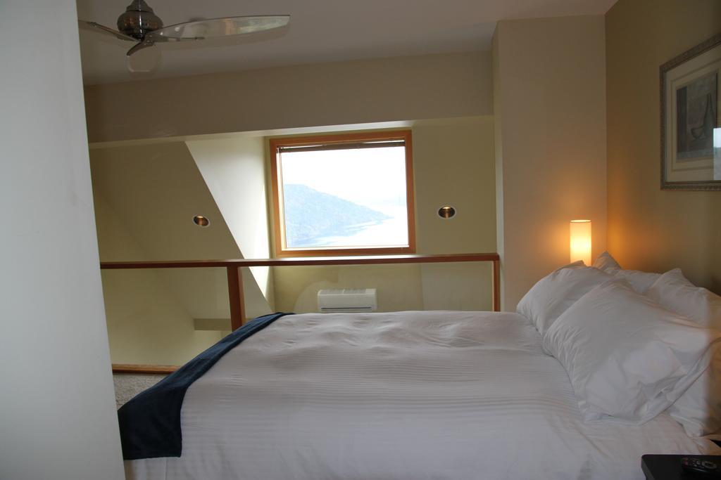 Moon Water Lodge Malahat Pokój zdjęcie